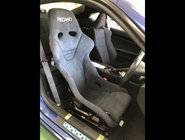 SUBARU�@BRZ�i2014�N�j�@�Ɂ@RECARO�i���J���j�@RS-G�@�A���J���^�[���@�V�[�g�q�[�^�[�t���@����