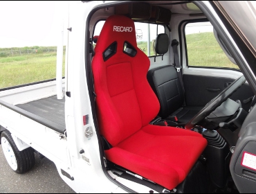 SUBARU�@�T���o�[�g���b�N�@TT2�i2007�N�j�@�Ɂ@RECARO�i���J���j�@SR-7F�@KK100�@RED�@����