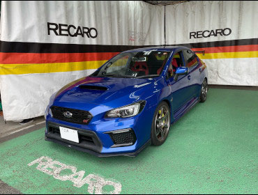 SUBARU�@WRX�@STI�@VAB�i2017�N�j�@�Ɂ@RECARO�i���J���j�@SR-7�@GU100H�@RED�@�V�[�g�q�[�^�[�t���@�~���E�@����