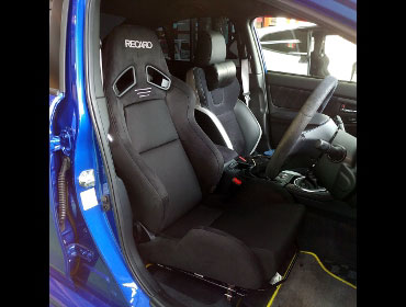 SUBARU�@WRX�@STI�@VAB�i2020�N�j�@�Ɂ@RECARO�i���J���j�@SR-7�@GU100H�@BK�@�V�[�g�q�[�^�[�t���@����