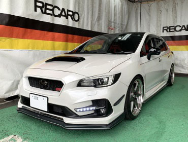 SUBARU�@�����H�[�O�@F20A�i2017�N�j�@�Ɂ@RECARO�i���J���j�@SR-7�@GU100H�@RED�@�V�[�g�q�[�^�[�t���@�~���E�@����