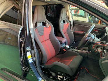 SUBARU�@�����H�[�O�@VMG�i2019�N�j�@�Ɂ@RECARO�i���J���j�@�X�|�[�c�X�^�[�@GK210H�@BK/RED�@���@�N���X�X�|�[�c�X�^�[�@GK210H�@BK/RED�@����