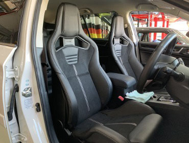 SUBARU�@�A�E�g�o�b�N�@BS9�i2017�N�j�@�Ɂ@RECARO�i���J���j�@�X�|�[�c�X�^�[�@CL210H�@BK�@���@�N���X�X�|�[�c�X�^�[�@CL210H�@BK�@����