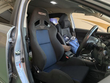 SUBARU�@�C���v���b�T�@GT6�i2017�N�j�@�Ɂ@RECARO�i���J���j�@SR-7�@GK100�@BK/Blue�@����