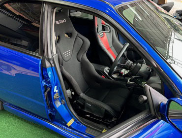 SUBARU�@�C���v���b�T�@GDB�i2002�N�j�@�Ɂ@RECARO�i���J���j�@RS-G�@GK�@BK/BK�@����