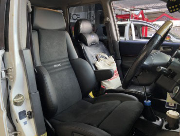 SUBARU�@�v���IRS�@RA2�i2002�N�j�@�Ɂ@RECARO�i���J���j�@�I���\�y�hDL220HV�@����