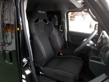 SUBARU�@�T���o�[�f�B�A�X�@S710B�i2024�N�j�@�Ɂ@RECARO�i���J���j�@SR-C�@BK100�@BK/BK�@����