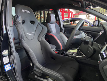 SUBARU�@WRX STI�@VAB�i2020�N�j�@�Ɂ@RECARO�i���J���j�@RS-G�@GK�@BK/BK�@�V�[�g�q�[�^�[�t���@����