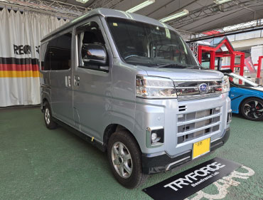 SUBARU�@�T���o�[�f�B�A�X�@S700B�i2023�N�j�@�Ɂ@RECARO�i���J���j�@SR-C�@BK100H�@BK/SIL�@�V�[�g�q�[�^�[�t�����A�[�����X�g�t���@���@SR-C�@BK100�@BK/SIL�@�A�[�����X�g�t���@����