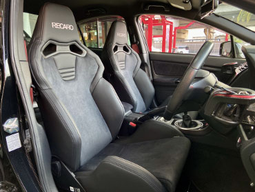 SUBARU�@WRX�@STI�@VAB-E�i2018�N�j�@�Ɂ@RECARO�i���J���j�@SR-S�@UT100�@BK�@�~���E�@����