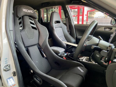 SUBARU�@�C���v���b�T�@GRB�i2010�N�j�@�Ɂ@RECARO�i���J���j�@RSS�@BK�@BK/BK�@����