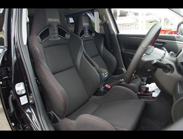 ���J���@SR-7 Lassic BK/RD