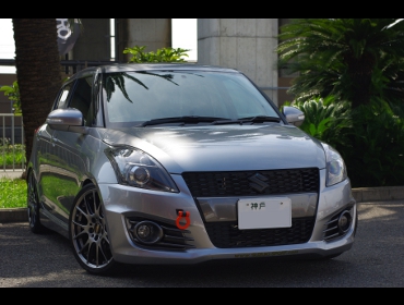 SUZUKI�@�X�C�t�g�@ZC32S