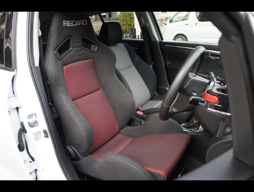 RECARO�i���J���V�[�g�j�@SUZUKI�@�X�C�t�g�@ZC72S��RECARO�i���J���j�@SR-7 SK100 RED�@����