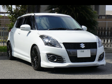 SUZUKI�@�X�C�t�g�@ZC32S��RECARO�i���J���j�V�[�g����