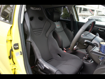 RECARO�i���J���V�[�g�j�@SUZUKI�@�X�C�t�g�X�|�[�c�@ZC32S��RECARO�i���J���j�@RS-G SK2�@BK�@����