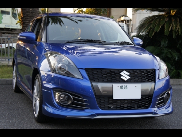 SUZUKI�@�X�C�t�g�X�|�[�c�@ZC32��RECARO�i���J���j�V�[�g����