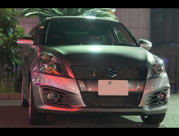 SUZUKI�@�X�C�t�g�@ZC32S��RECARO�i���J���j�V�[�g����