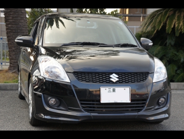 SUZUKI�@�X�C�t�g�@ZC72S��RECARO�i���J���j�V�[�g����