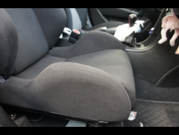 RECARO�i���J���V�[�g�j�@SUZUKI�@�X�C�t�g�@ZC72S��RECARO�i���J���j�@SR-7 KK100�@BK�@�I���W�i���d�l�Ł@����