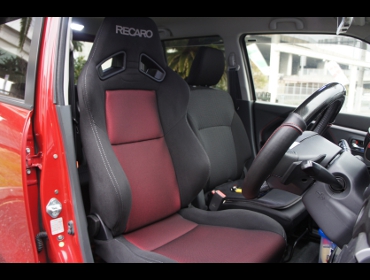RECARO�i���J���V�[�g�j�@SUZUKI�@���S��R�X�e�B���O���[�@MH34S��RECARO�i���J���j�@SR-7F�@SK100 BK/RED�@����