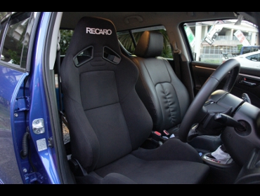 RECARO�i���J���V�[�g�j�@SUZUKI�@�X�C�t�gRS�@ZC72�Ƀ��J���@SR-7 KK100�@BK�@����