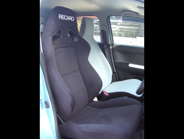 RECARO�i���J���V�[�g�j�@SUZUKI�@�A���g�@HA36�Ƀ��J���@SR-7F KK100�@BK�@����