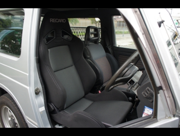 RECARO�i���J���V�[�g�j�@SUZUKI�@�W���j�[�@JA11�Ƀ��J���@SR-7 SK100�@BK/SIL�@����
