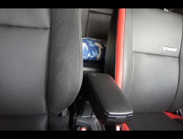 RECARO�i���J���V�[�g�j�@SUZUKI�@�W���j�[�@JB23�Ƀ��J���@SR-7F�@GK100H�V�[�g�q�[�^�[�t���@BK/BBK�@����