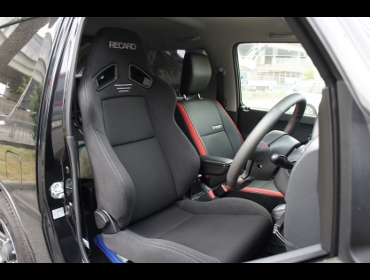 RECARO�i���J���V�[�g�j�@SUZUKI�@�W���j�[�@JB23�Ƀ��J���@SR-7F�@GK100H�V�[�g�q�[�^�[�t���@BK/BBK�@����