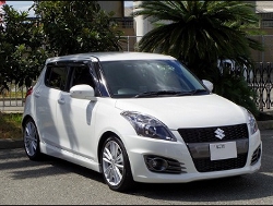 RECARO�i���J���V�[�g�j�@SUZUKI�@�X�C�t�g�X�|�[�c�@ZC32S�Ƀ��J���@SR-7�@GK100�@BK/RED�@�~2�r�@����