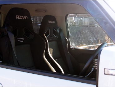 RECARO�i���J���V�[�g�j�@SUZUKI�@�W���j�[�@JB23�@10�^�Ƀ��J���@SR-7/7F�@GK100�V�[�g�q�[�^�[�t���@BK/SIL�@�~2�r�@����