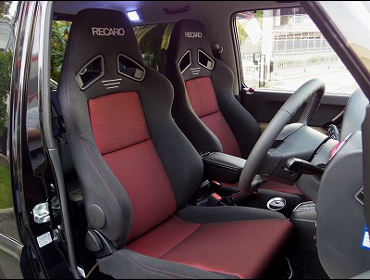 RECARO�i���J���V�[�g�j�@SUZUKI�@�W���j�[�@�V�G���@JB43W�Ƀ��J���@SR-7F�@GK100�@�V�[�g�q�[�^�[�t���@BK/RED�@�A�[�����X�g�iA/R�j�t���^�C�v�@�~2�r�@����