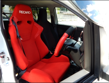 RECARO�i���J���V�[�g�j�@SUZUKI�@�A���g�^�[�{RS�@HA36S�Ƀ��J���@SR-6�@KK100S�@�V�[�g�q�[�^�[�t���@RED�@����