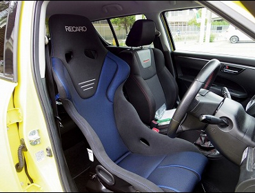 RECARO�i���J���V�[�g�j�@SUZUKI�@�X�C�t�g�X�|�[�c�@ZC32S�Ƀ��J���@RS-G�@GK�@BK/BL�@����