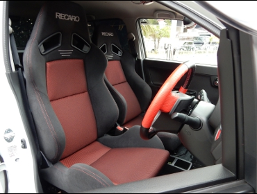 RECARO�i���J���V�[�g�j�@SUZUKI�@�A���g�^�[�{RS�@HA36S�Ƀ��J���@SR-7�@GK100�@BK/RED�@���@SR-7F�@GK100�@BK/RED�@A/R�@����