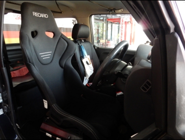 RECARO�i���J���V�[�g�j�@SUZUKI�@�W���j�[�@JB23W�@�Ɂ@���J���@RS-G�@GK�@BK/BK �V�[�g�q�[�^�[�t���@����