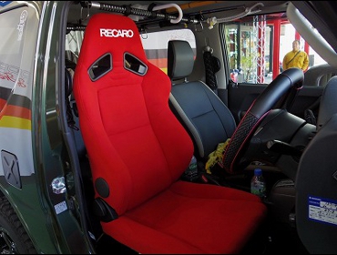 SUZUKI�@�W���j�[�@JB23W�@�Ɂ@RECARO�i���J���j�@SR-7F�@KK100�@�V�[�g�q�[�^�[�t���@RED�@����