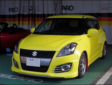 SUZUKI�@�X�C�t�g�X�|�[�c�@ZC32S�@�Ɂ@RECARO�i���J���j�V�[�g�����@