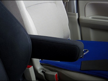 RECARO�i���J���V�[�g�j�@SUZUKI�@�G�u���B���S���@DA17W�i2018�N8���j�@�Ɂ@RECARO�i���J���j�@SR-7F�@GK100�@BK/BK�@�V�[�g�q�[�^�[�t���@����