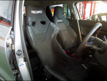 RECARO�i���J���V�[�g�j�@SUZUKI�@�X�C�t�g�X�|�[�c�@ZC33S�i2018�N�j�@�Ɂ@RECARO�i���J���j�@RS-GS�@BK�@�V�[�g�q�[�^�[�t���@����