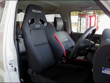 RECARO�i���J���V�[�g�j�@SUZUKI�@�W���j�[�@�V�G���@JB43W�i2014�N�j�@�Ɂ@RECARO�i���J���j�@SR-7F�@GK100�@BK/BK�@����