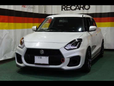 SUZUKI�@�X�C�t�g�X�|�[�c�@ZC33S�i2018�N�j�@�Ɂ@RECARO�@�|�[���|�W�V�����@�V�[�g�q�[�^�[�t���@����
