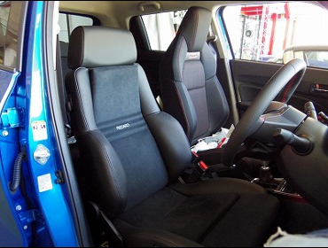 RECARO�i���J���V�[�g�j�@SUZUKI�@�X�C�t�g�X�|�[�c�@ZC33S�i2018�N�j�@�Ɂ@RECARO�i���J���j�@�I���\�y�hDL220HV�@����