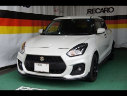 RECARO�i���J���V�[�g�j�@SUZUKI�@�X�C�t�g�X�|�[�c�@ZC33S�i2017�N�j�@�Ɂ@RECARO�i���J���j�@RS-G�@GK�@BK/BK�@����