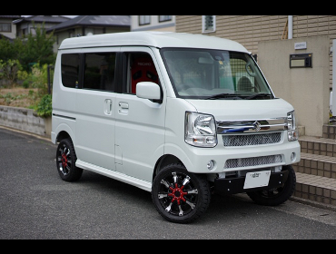 SUZUKI�@�G�u���B�@���S���@DA17W�@�Ɂ@RECARO�i���J���j�@SR-7F�@KK100�@RED�@�A�[�����X�g�t���@����