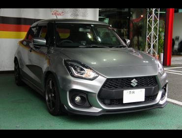 SUZUKI�@�X�C�t�g�@ZC33�@�Ɂ@RECARO�i���J���j�@SR-6�@GK100S�@BK/SIL�@����