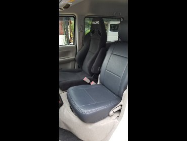 SUZUKI�@�G�u���B�@���S���@DA17W�@�Ɂ@RECARO�i���J���j�@SR-7F�@KK100�@BK�@�A�[�����X�g�t���@����