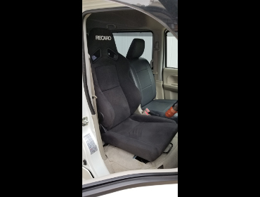 SUZUKI�@�G�u���B�@���S���@DA17W�@�Ɂ@RECARO�i���J���j�@SR-7F�@KK100�@BK�@�A�[�����X�g�t���@����