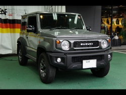 SUZUKI�@�W���j�[�@�V�G���@JB74�@�Ɂ@RECARO�i���J���j�@SR-7F�@GK100�@BK/BK�@�V�[�g�q�[�^�[�t���@����